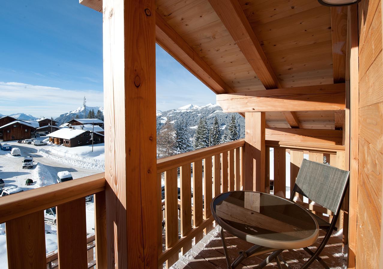 Altitude Lodge เลส์เฌต์ ภายนอก รูปภาพ